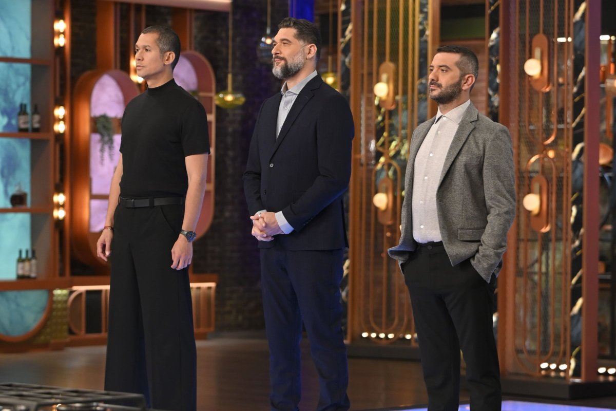 MasterChef 23/1: Οι διαγωνιζόμενοι καρφώνουν τα μαχαίρια και παίρνουν την κατάσταση στα χέρια τους!