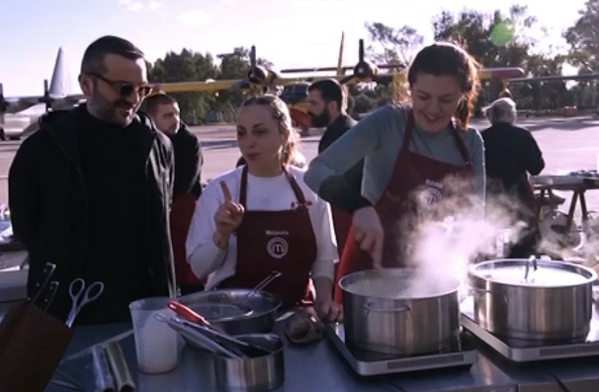 MasterChef: Η κάμερα «τσάκωσε» το ψέμα της Μαίρυλιν – «Η Βάσω ανακατεύει και εκείνη δίνει μόνο εντολές»