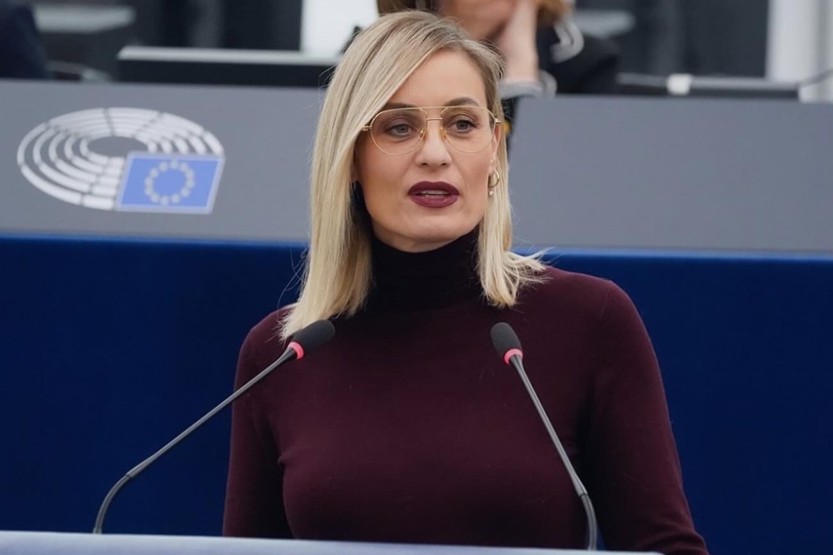 Ελεονώρα Μελέτη: «Ξέρω πως η τοποθέτησή μου δεν θα γίνει viral όπως φθηνά τραγούδια που…» – Η αιχμηρή απάντηση στον Light