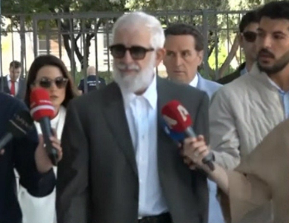 Δίκη Φιλιππίδη: Αντιδράσεις με την κατάθεση της μάρτυρας υπεράσπισης – «Κάποιοι ψάχνουν μια ελπίδα φωτός για να βγουν στην επιφάνεια»