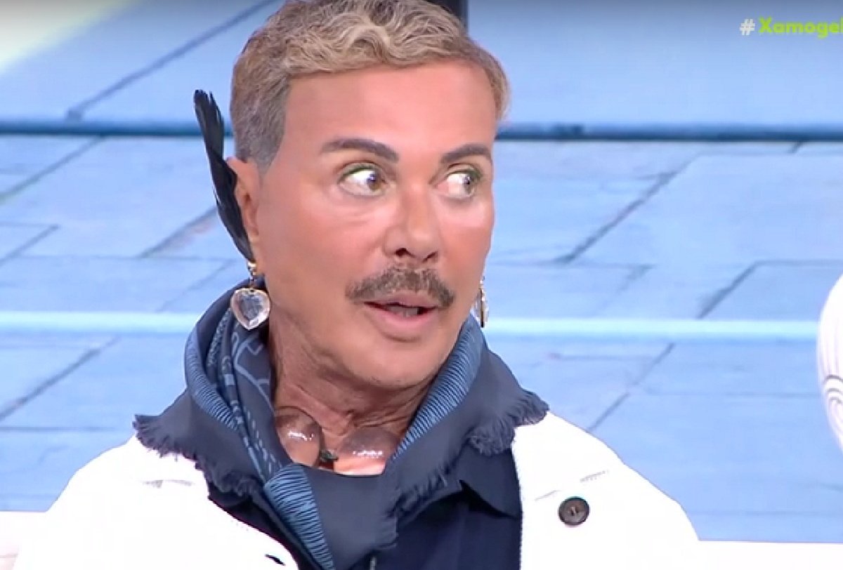 Λάκης Γαβαλάς για Klavdia: «Είναι άσχημο να θυμίζουμε σε μέρες χαράς κάτι που είναι πένθιμο»