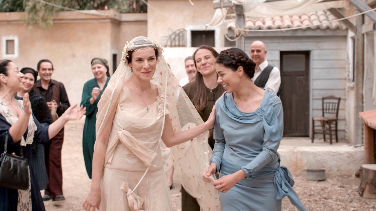 Grand Hotel (30/5): Ματωμένος ο γάμος της Θεώνης! Πυροβολείται πισώπλατα από τον Ιάκωβο και…