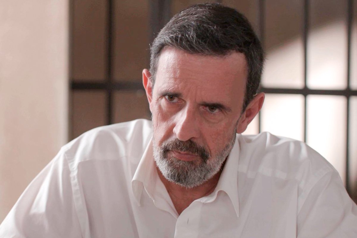 Grand Hotel spoiler: Ο Ιάκωβος δίνει τέλος στη ζωή του μπροστά σε όλους, πνιγμένος στις τύψεις του!