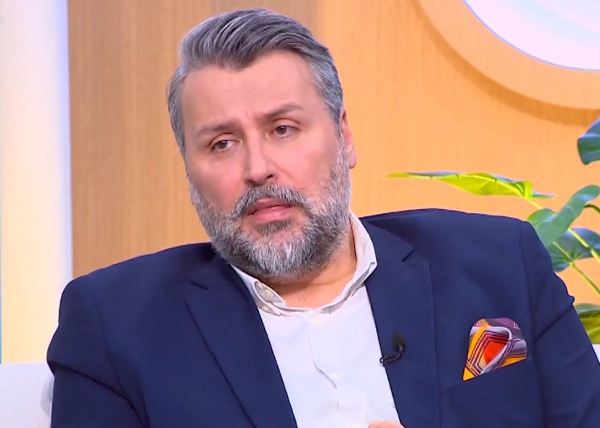 Γιάννης Καλλιάνος: «Βασάνιζα τον εαυτό μου με το τσιγάρο. Με ζάλιζε, πάθαινα κρίσεις πανικού και…»