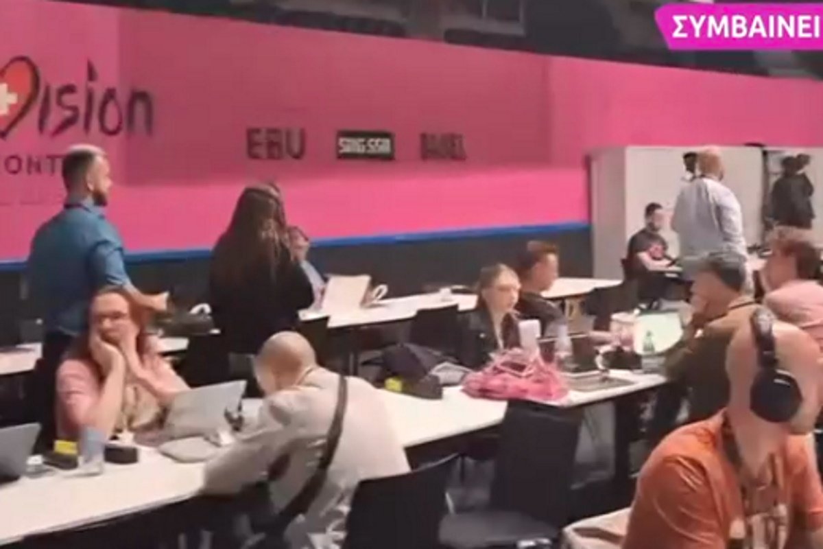 Μαρίνα Σάττι: Απαγόρευσε να την τραβήξουν πλάνα τα ελληνικά Μέσα, ενώ μιλούσε στον ξένο Τύπο