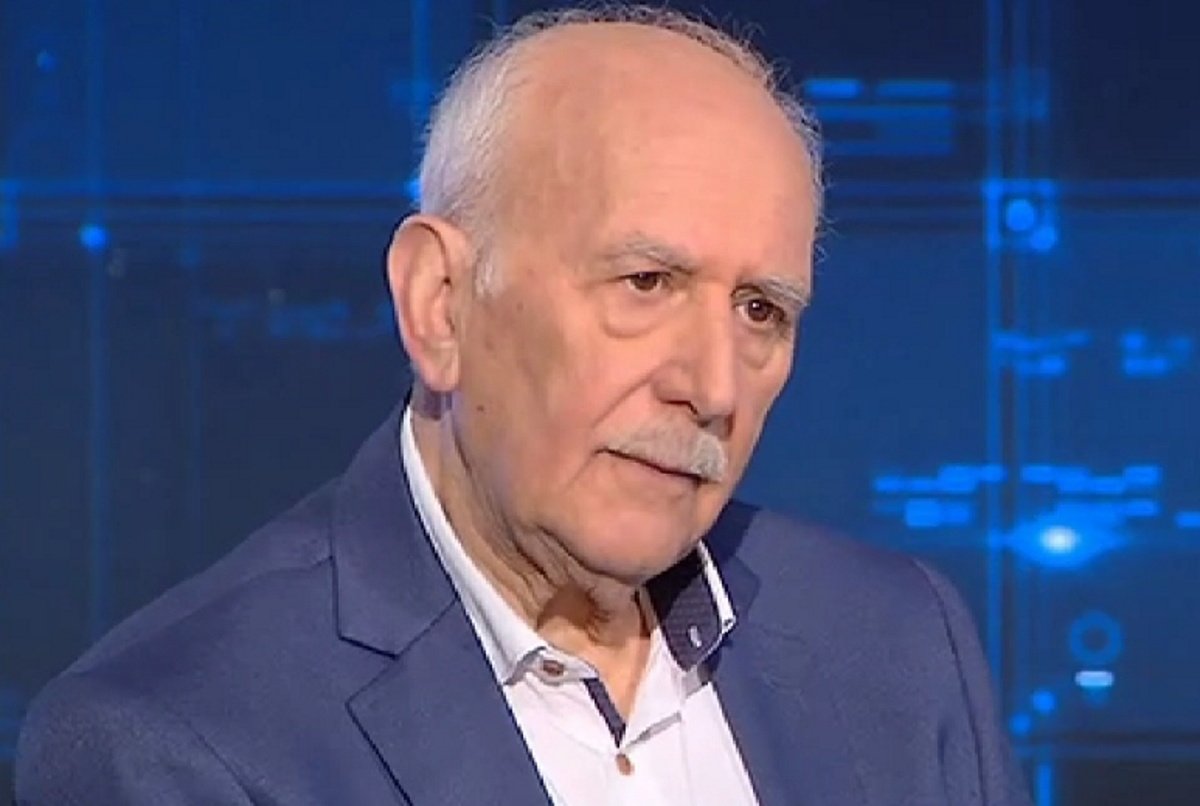 Γιώργος Παπαδάκης: «Έχουμε έντονα φαινόμενα αυτοαναφορικότητας. Φταίει ο τηλεθεατής που το επιβραβεύει»