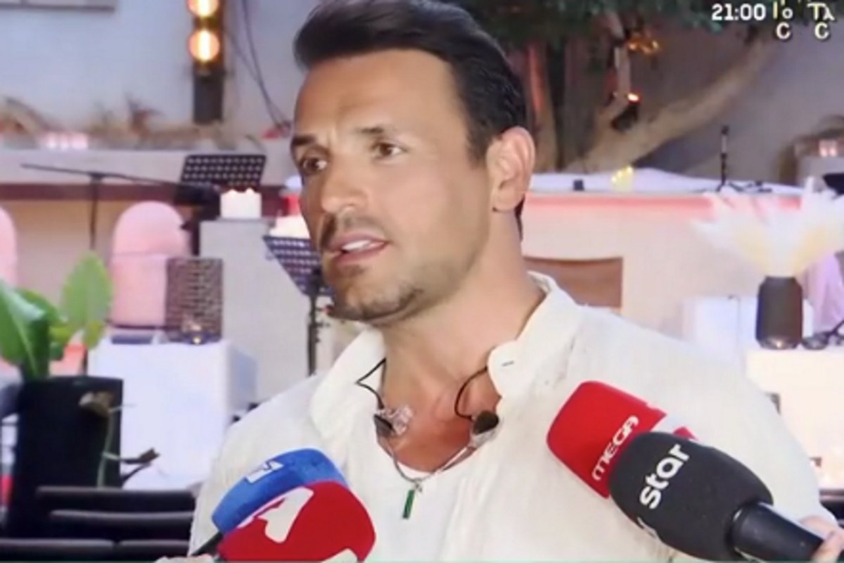 Νίκος Βέρτης: «Δεν θεωρώ ότι μοιάζω στον Τόλη Βοσκόπουλο για να τον υποδυθώ. Οι ηθοποιοί είναι γι’ αυτά»