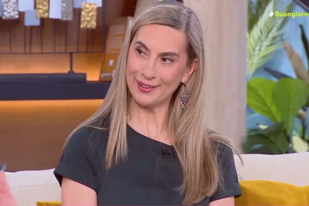 Βίκυ Βολιώτη: «Είμαι βαθιά ερωτευμένη με την Άννα, δεν ξέρω πως να το περιγράψω»
