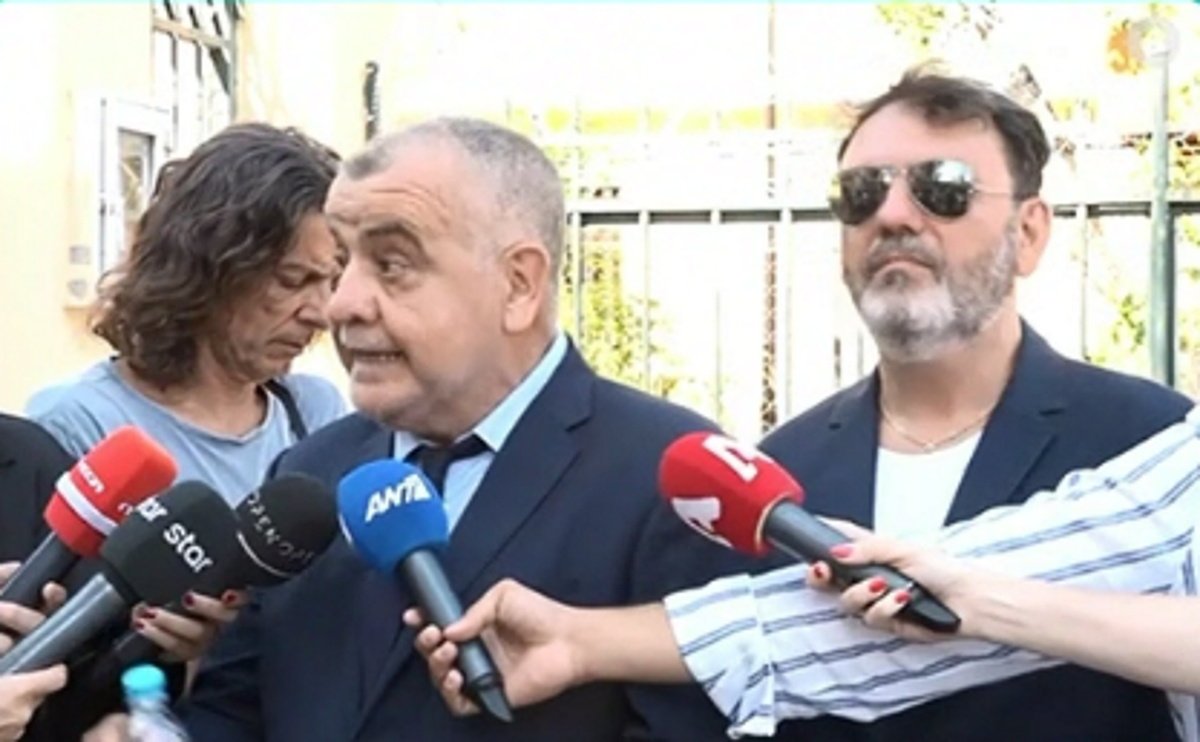 Στάθης Αγγελόπουλος: Αναβλήθηκε η δίκη – «Έχει καταλάβει η Μαρία τι βλάβη έχει προκαλέσει;»
