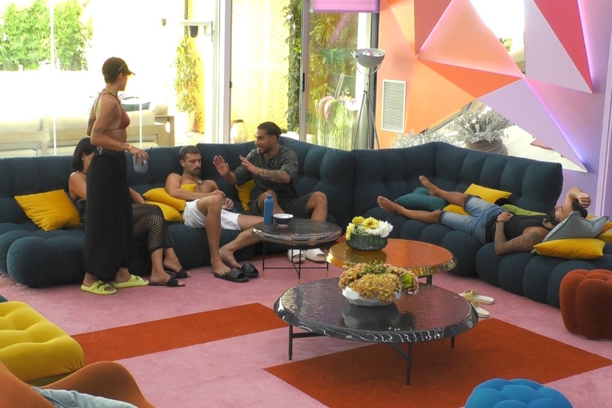 Big Brother 14/6: Νέα κόντρα στο σπίτι του “Μεγάλου αδερφού”