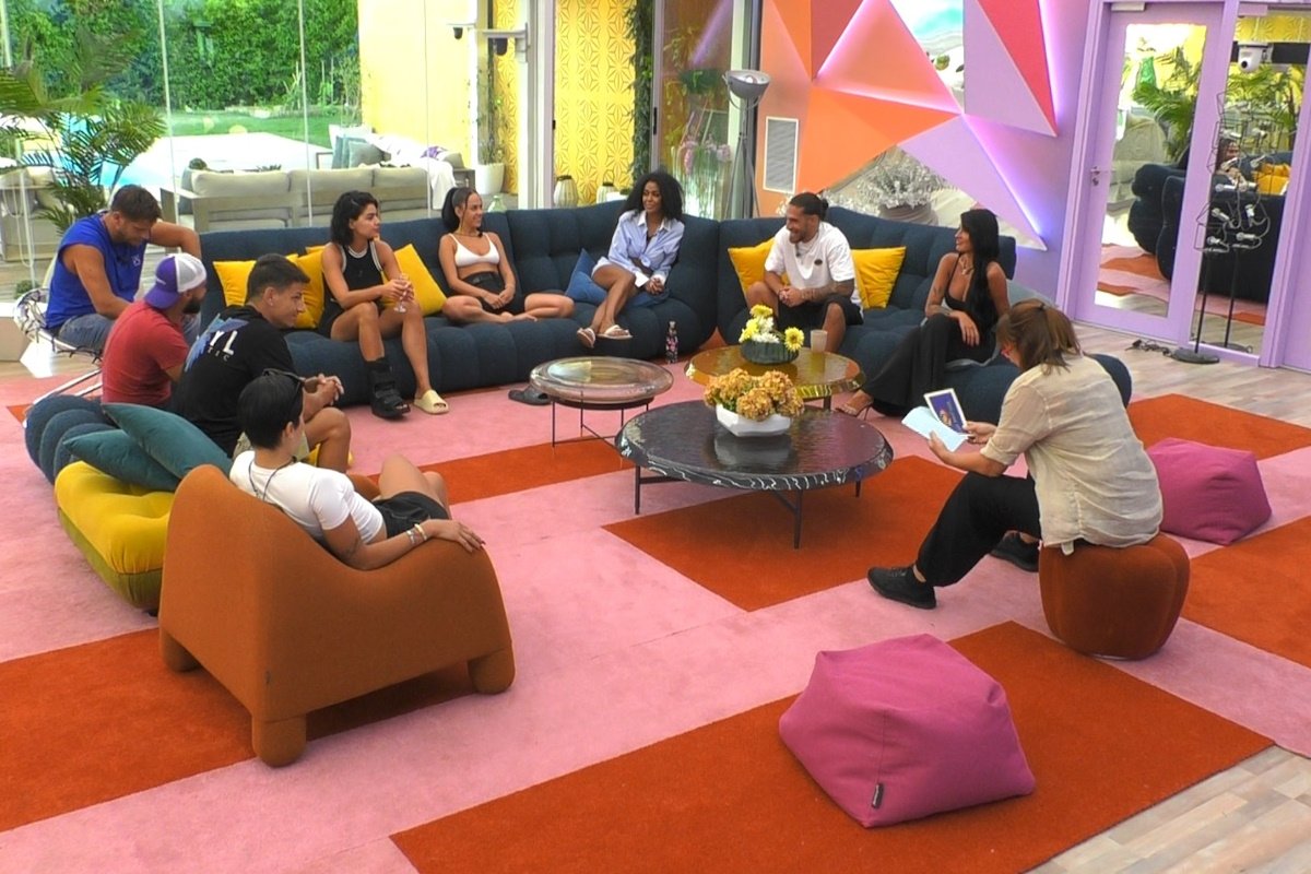 Big Brother 25/6: Προβλέψεις για την τελική πεντάδα και… πόζες!