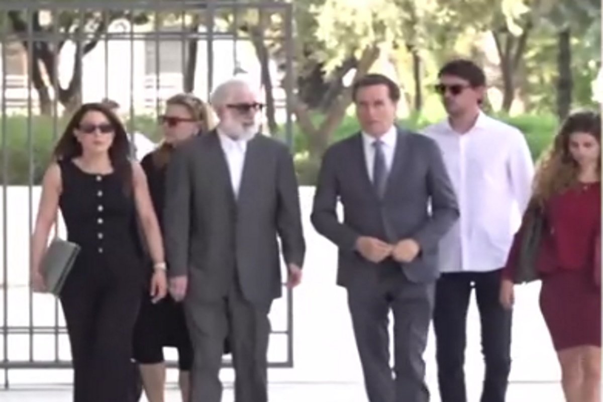 Δίκη Πέτρου Φιλιππίδη – Μιχάλης Δημητρακόπουλος: «Θα καταθέσουν τεράστια ονόματα του ελληνικού θεάτρου»
