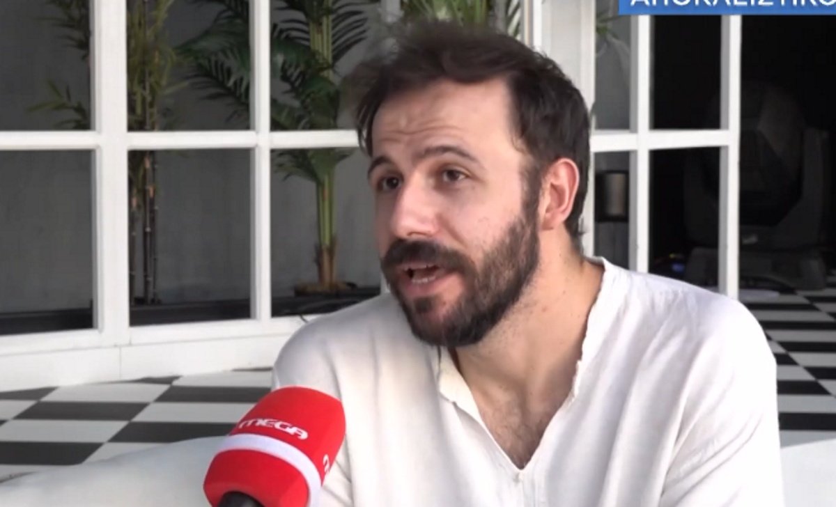 Νίκος Γκέλια: «Την περίοδο της κρίσης είχε τύχει να πάρω και 50 ευρώ τον μήνα για παράσταση»