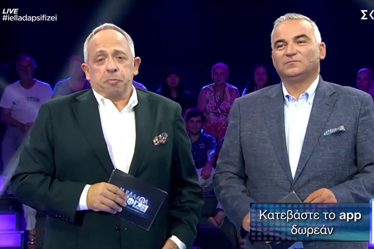 Χρήστος Κούτρας: «Δεν πήγε πολύ καλά αυτό…» – Το αιχμηρό σχόλιο για τη συναυλία – αφιέρωμα στον Βασίλη Καρρά