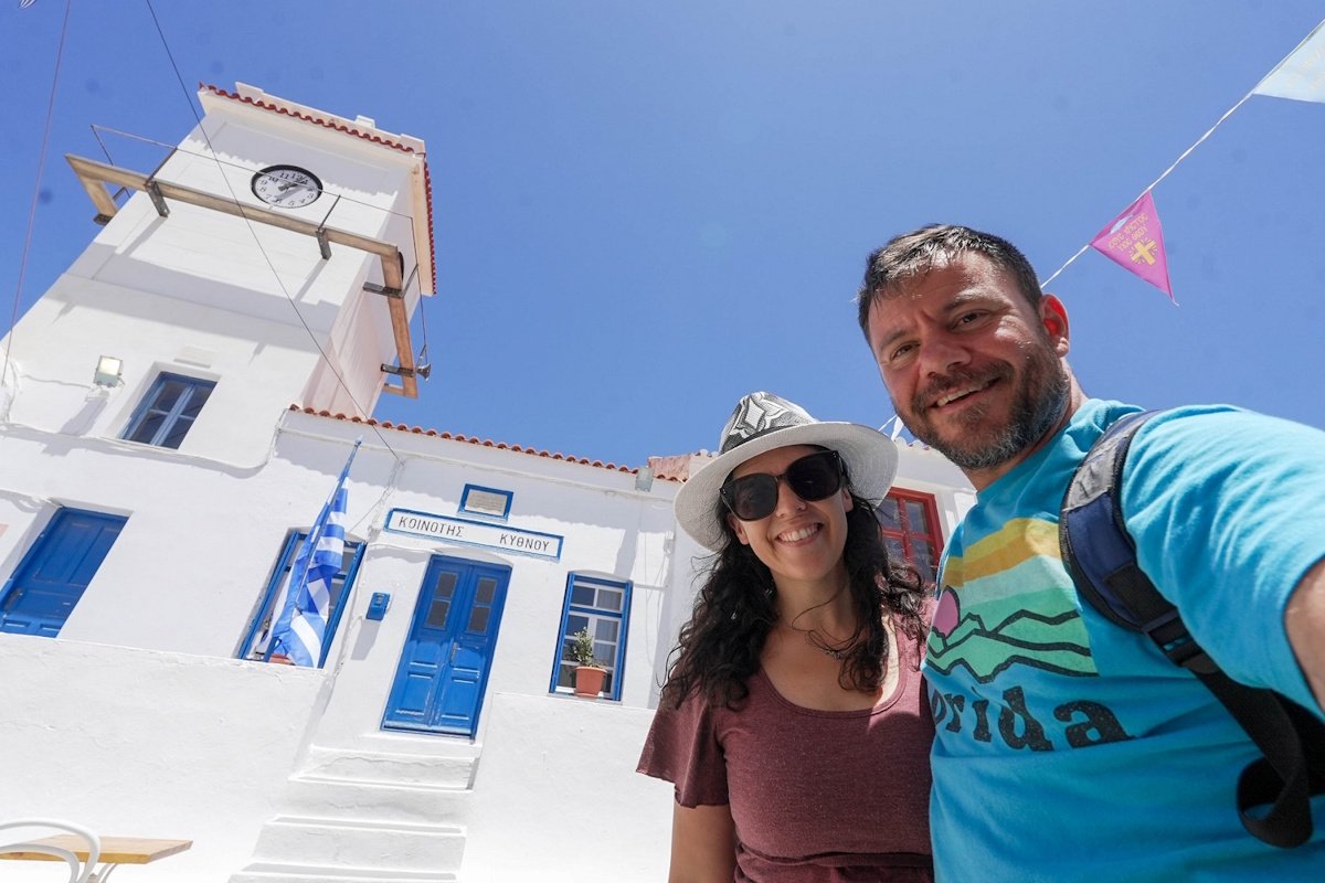 Happy Traveller (27/7): Ο Ευτύχης και η Ηλέκτρα ταξιδεύουν στην αυθεντική Κύθνο!