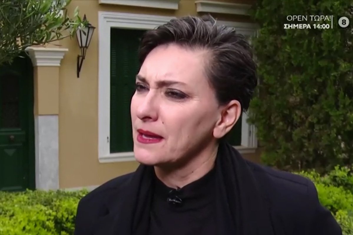 Ηρώ: «Έχω κοιμηθεί σε παγκάκι, όταν ξύπνησα, μου είχαν κλέψει τα παπούτσια»