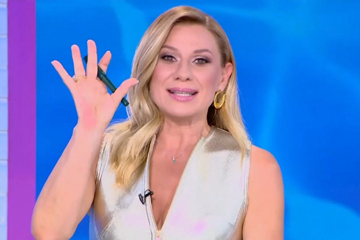 Κατερίνα Καραβάτου: Έδωσε χρήσιμες συμβουλές στους άντρες – «Πρέπει να τρώτε μελιτζάνες!»