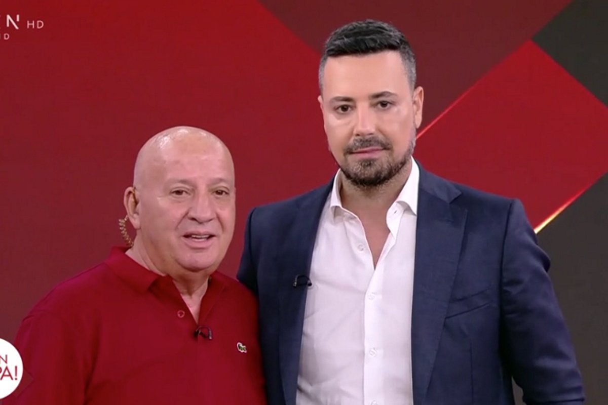 Πέτρος Κουσουλός: Συγκινημένος στην αγκαλιά του Θανάση Κατερινόπουλου – «Του χρόνου θα είμαστε σε άλλη τηλεοπτική στέγη»