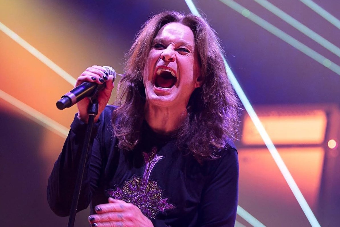Ozzy Osbourne: Στα «σκαριά» νέα ντοκιμαντέρ που θα «φωτίσουν» τους τελευταίους μήνες της ζωής του