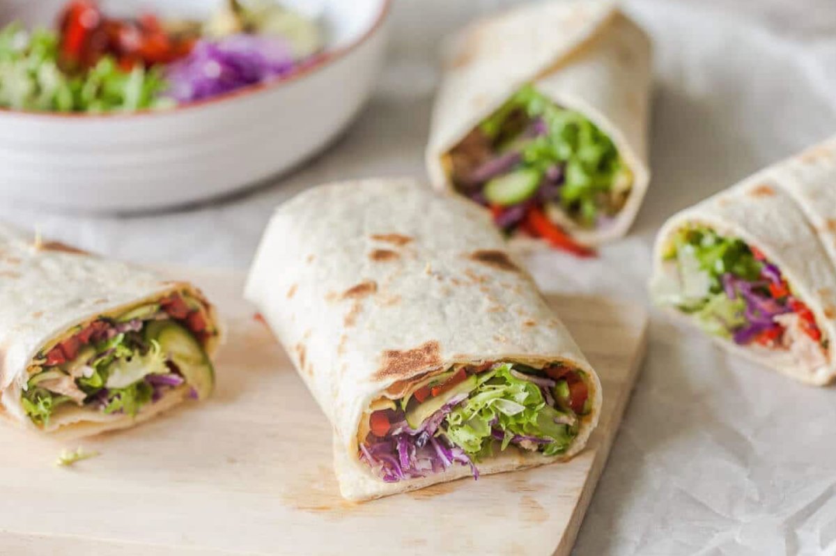 Το απόλυτο street food στο σπίτι: Οι πιο νόστιμες τορτίγιες του Άκη Πετρετζίκη
