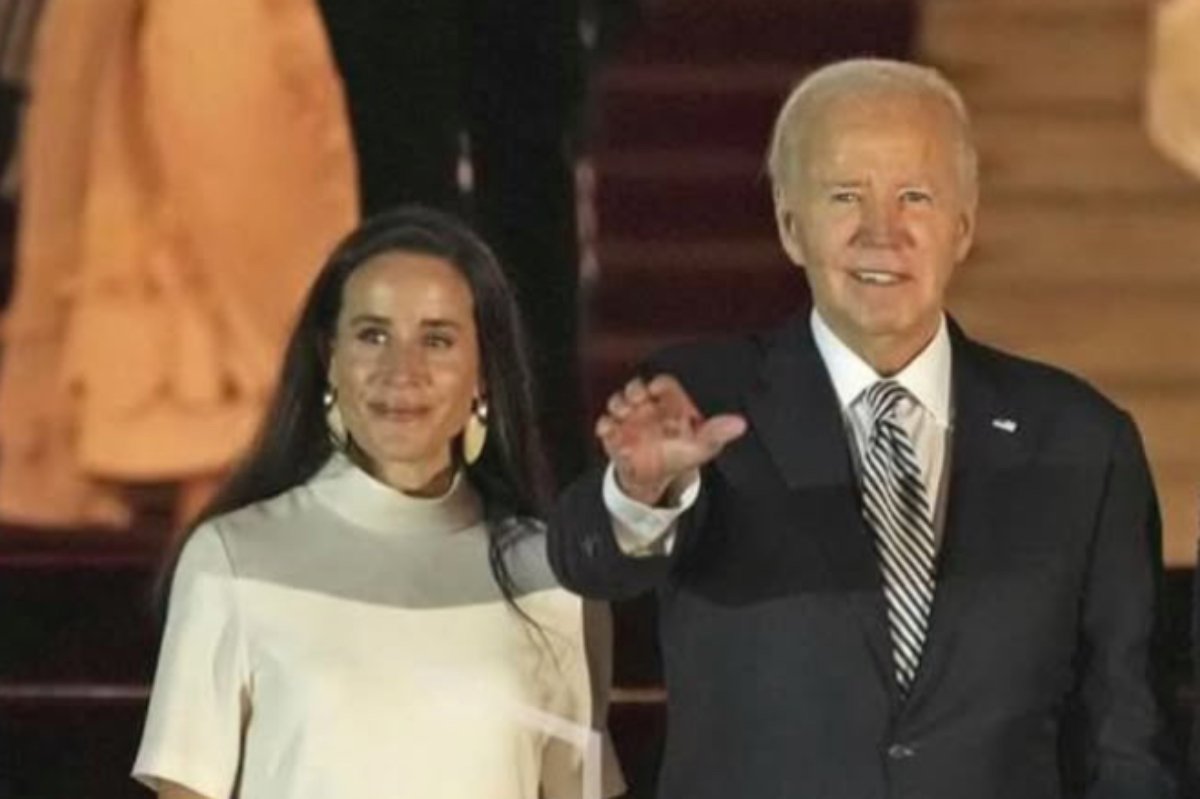 Άσλεϊ Μπάιντεν: Η κόρη του Τζο Μπάιντεν έπιασε «στα πράσα» τον άπιστο σύζυγό της – Αμέσως μετά ακολούθησε το διαζύγιο!
