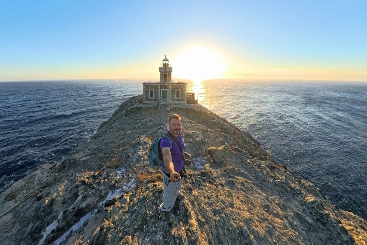 Happy Traveller (10/8): Τελευταία στάση στη μαγευτική Τήνο για ένα αξέχαστο φινάλε