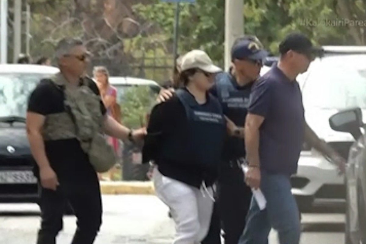 Παλαιό Φάληρο: «Ρώτησα κρυφά τα παιδιά “ποιος τα έκανε αυτά στην Τζένα;” και μου είπαν “η μαμά”»