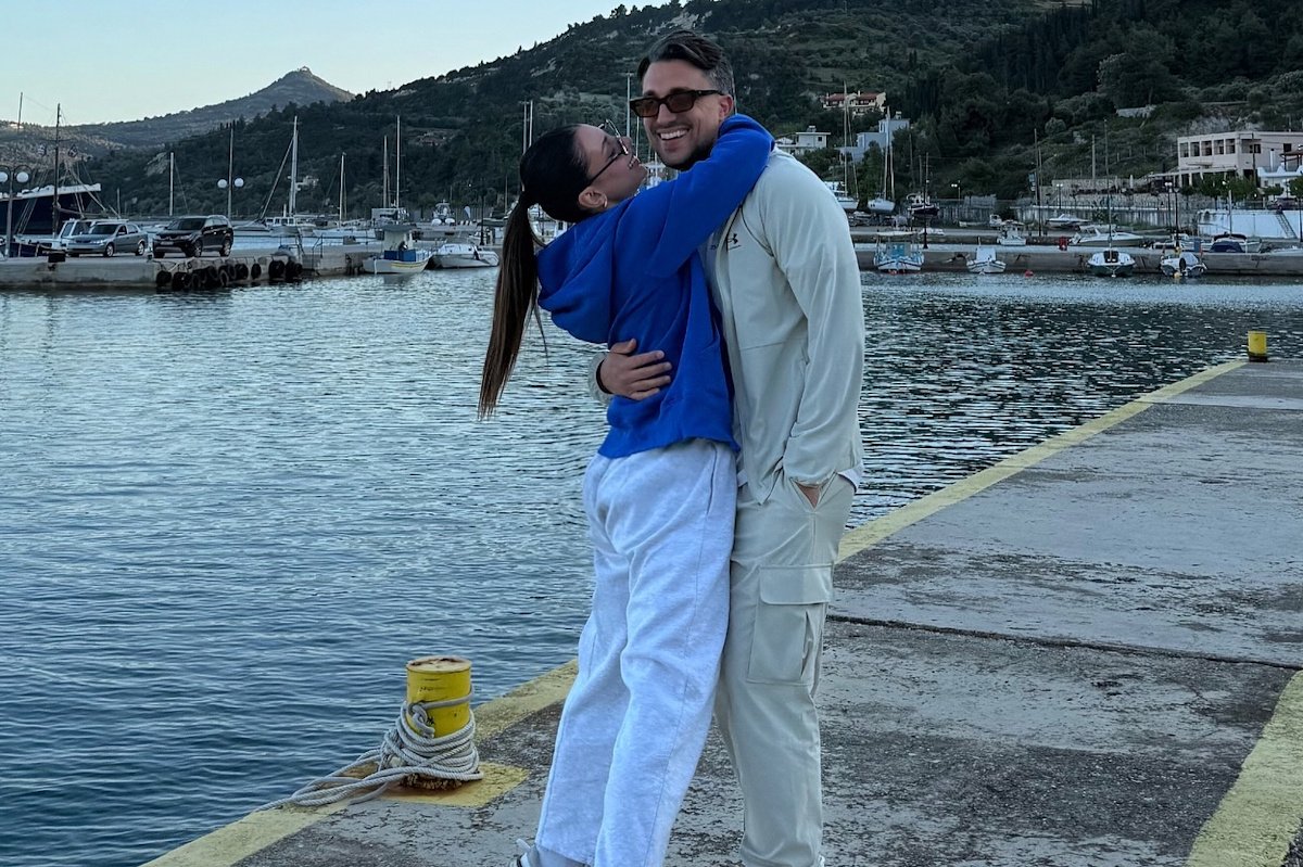 Μαριαλένα Ρουμελιώτη – Σάκης Κατσούλης: Ρομαντικές διακοπές στη Μύκονο μετά τον αρραβώνα τους!