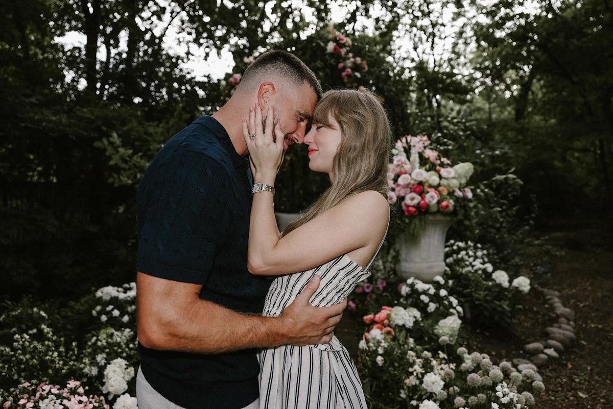Taylor Swift: Αρραβωνιάστηκε τον Travis Kelce! Η ανάρτηση που έκανε πάταγο στο Instagram με το παραμυθένιο σκηνικό!