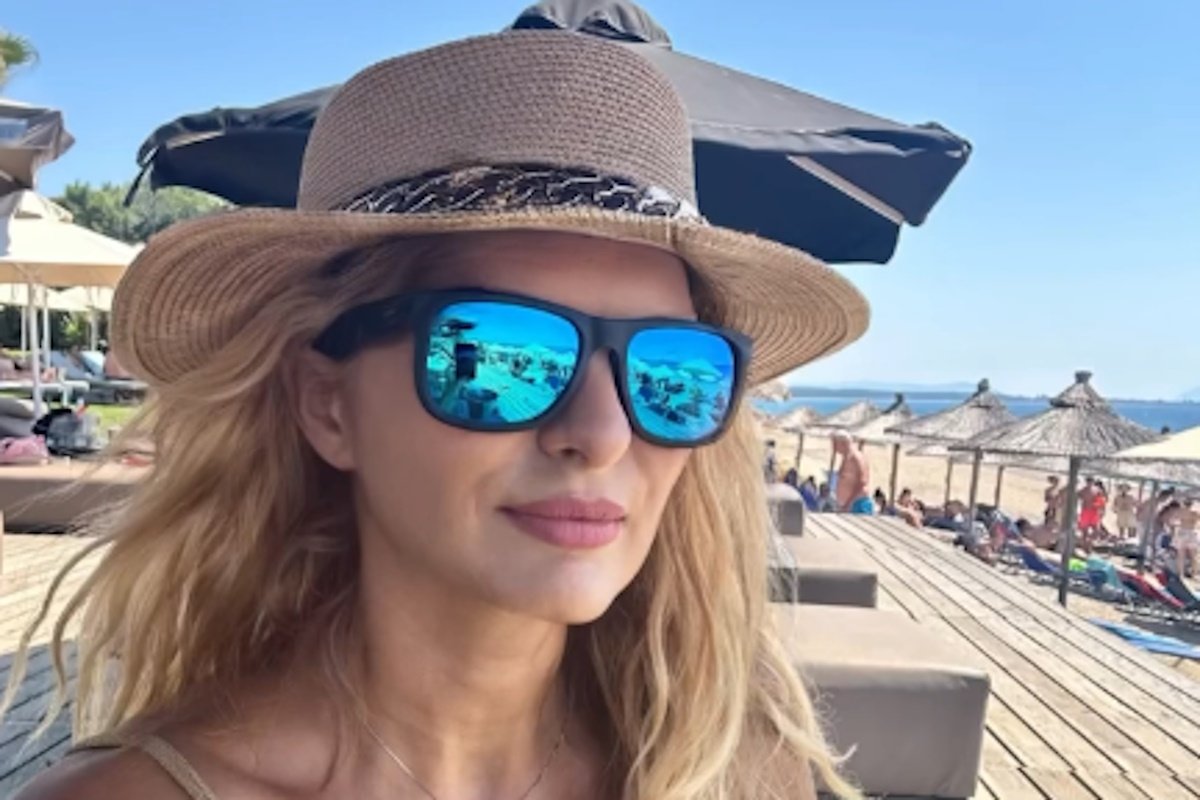 Μάγδα Τσέγκου: «Καίγεται η Ελλάδα από άκρη σε άκρη» – Συγκλονίζει για τη φωτιά στην Πρέβεζα