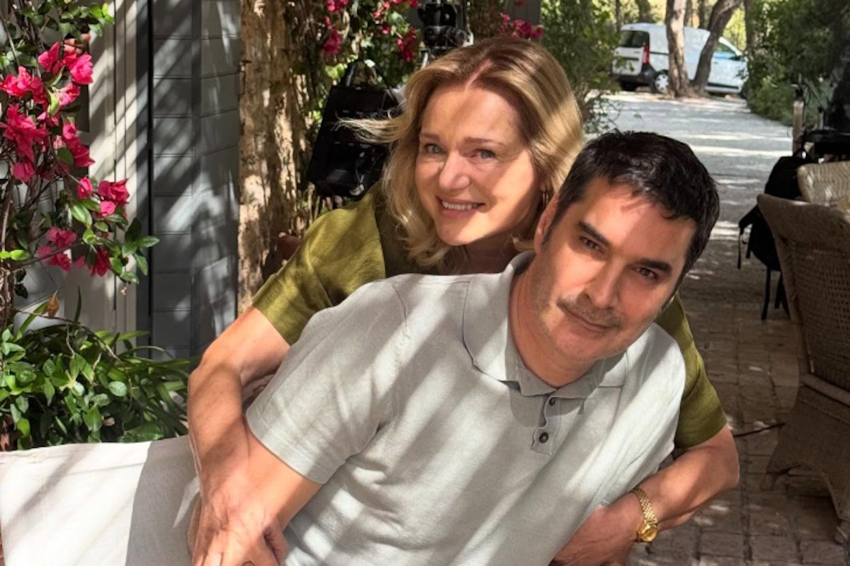 Maestro: Η Μαρία Καβογιάννη στην αγκαλιά του Χριστόφορου Παπακαλιάτη!