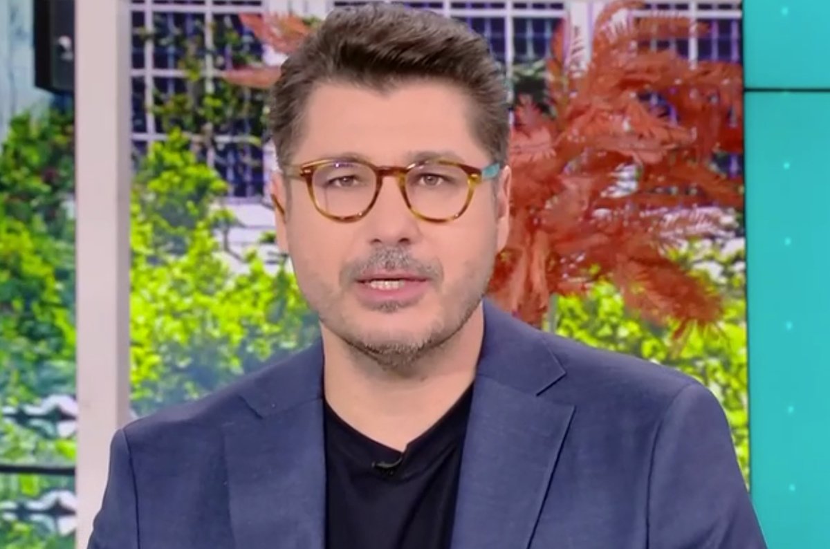 Ραντεβού το ΣΚ: Χωρίς Μαλέσκου στην έναρξη – «Ο Ποσειδώνας αποχώρησε στις τρεις εκπομπές, η Ιωάννα αποχώρησε στην πρώτη…»