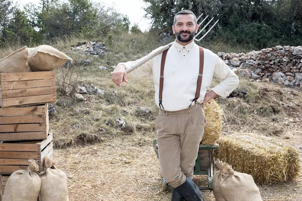 Φάρμα: Η πρώτη γεύση λίγο πριν από την πρεμιέρα και ο επικός Κουτσόπουλος: «Είναι μακάβριο, σταυροκοπιέμαι…»