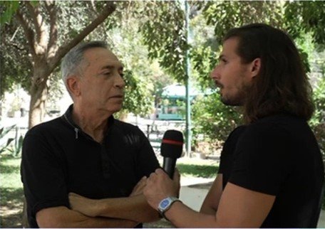 Γιώργος Μαζωνάκης: «Τώρα στις δύσκολες στιγμές έδειξε την ποιότητα του χαρακτήρα του» λέει ο κουμπάρος του