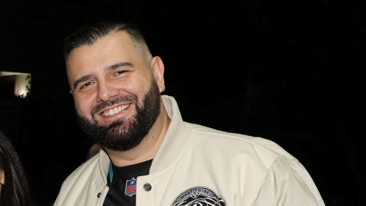 Βαγγελής Σερίφης: Αποχωρεί από την εκπομπή «Κοινωνία Άνω Κάτω» στο Open