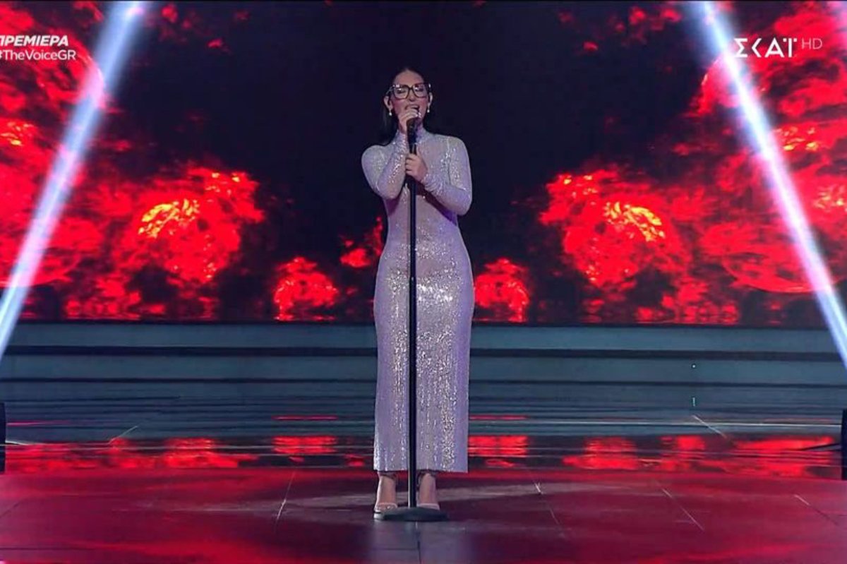 The Voice: Η Klavdia μάγεψε κοινό και κριτές με την εμφάνισή της – «Απολαμβάνω τη ζωή»