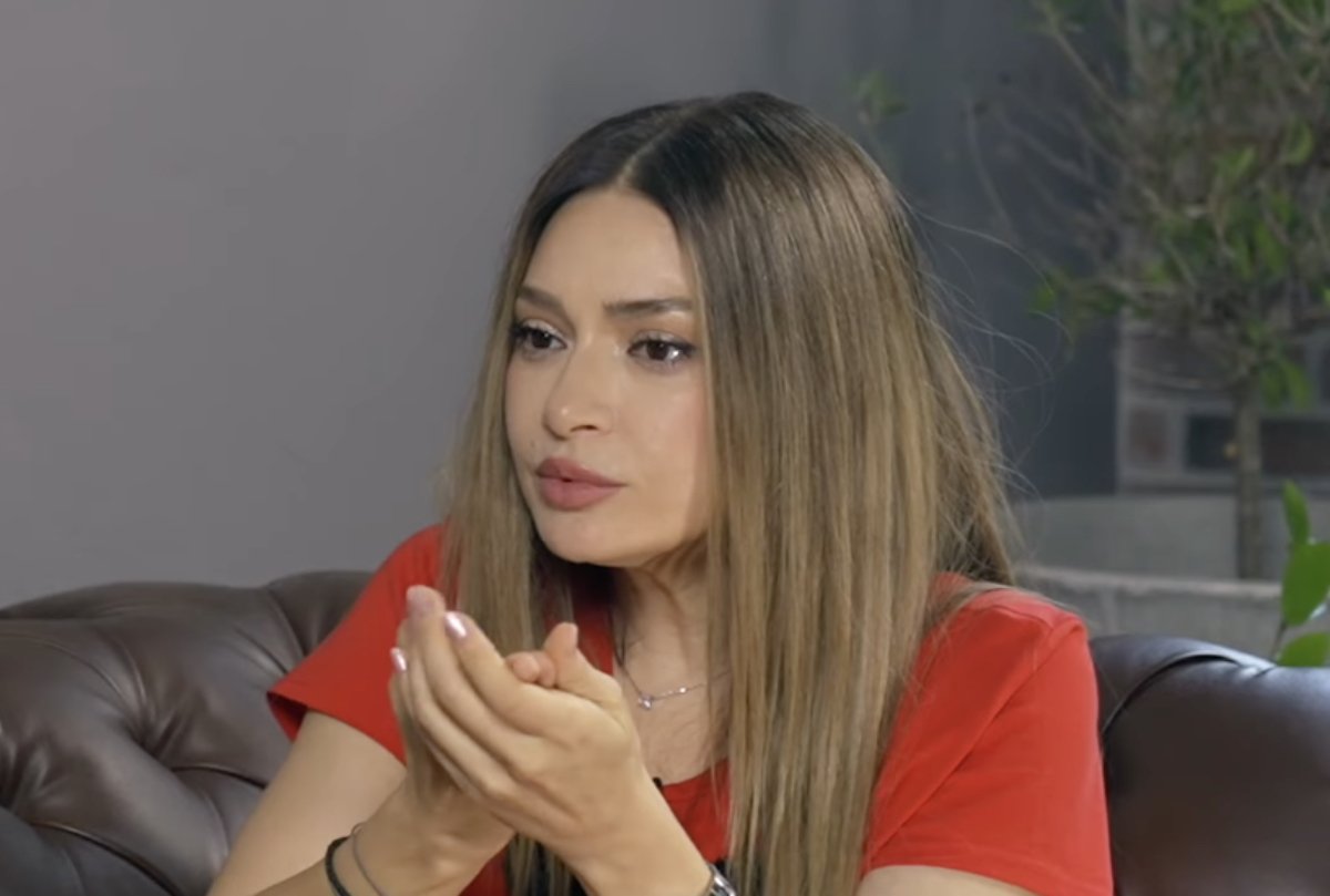 Αποστολία Ζώη: «Το ότι έγινα γνωστή ήταν αγκάθι, όχι χαρά – Έκανα μια δύσκολη συνεργασία…»