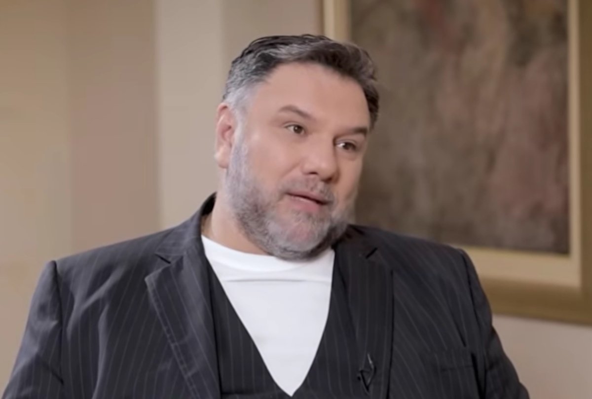 Γρηγόρης Αρναούτογλου: «Θα είχα κακό τέλος. Αν άνοιγες την πόρτα του σπιτιού μου και με έβλεπες, θα φώναζες την αστυνομία…»