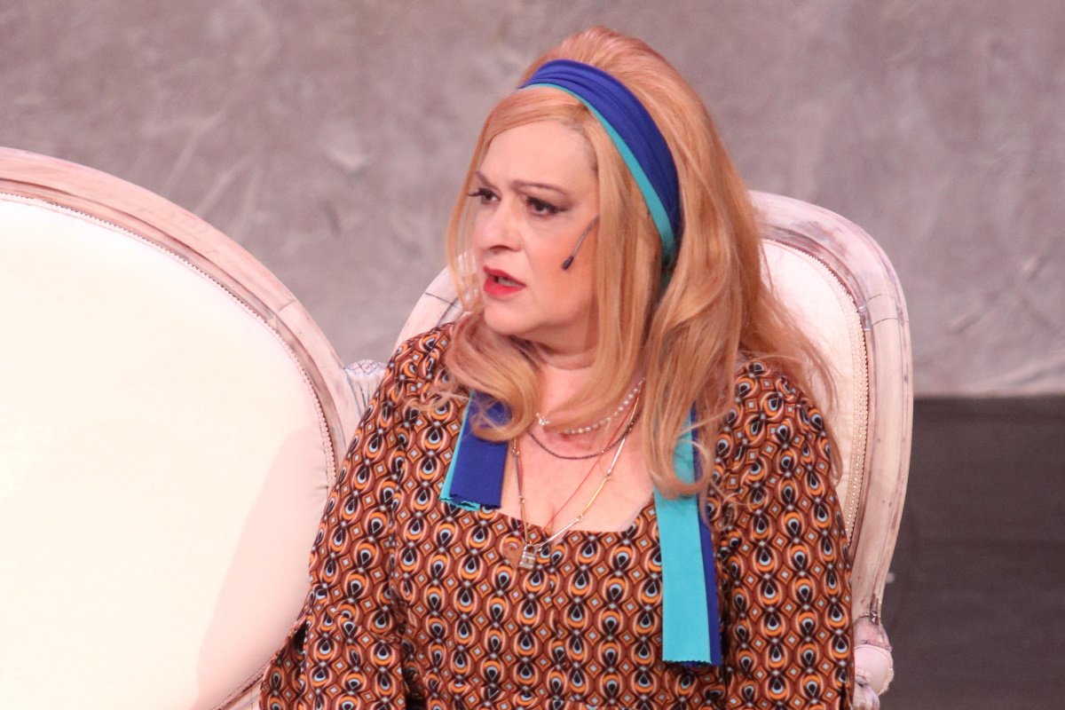 Τζόυς Ευείδη: «Είμαι vintage ελεύθερη – Θα γράψω την περιουσία στα σκυλιά μου»