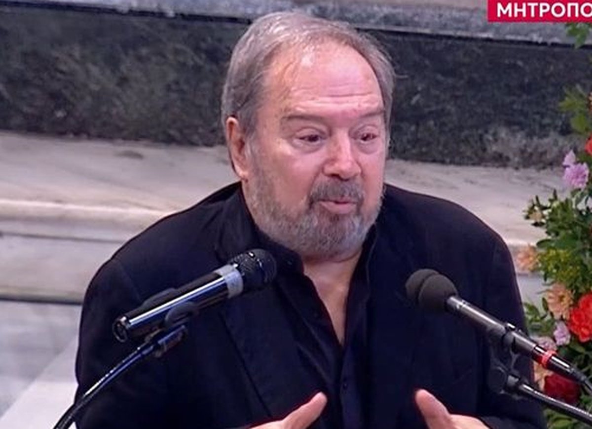 Σταμάτης Φασουλής για Διονύση Σαββόπουλο: «Ήρθα για να λυθεί μια παρεξήγηση»