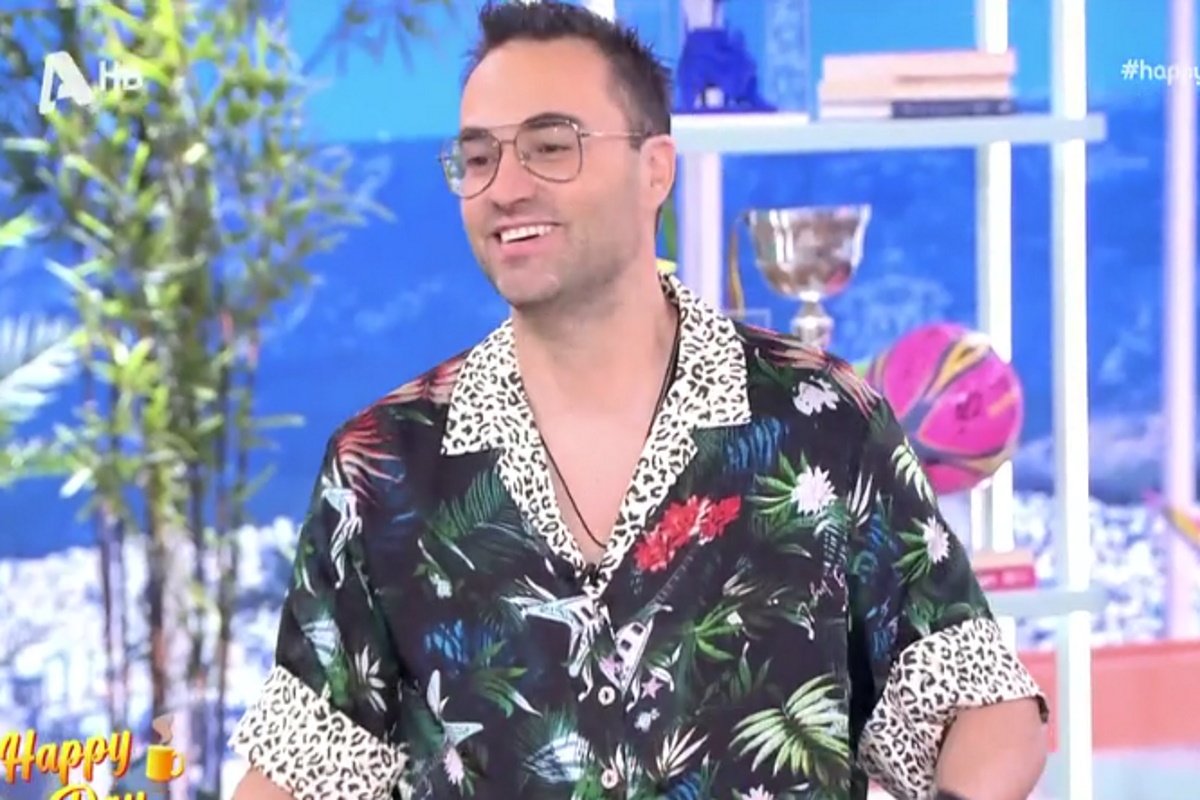 Κώστας Φραγκολιάς: Εθεάθη με ξανθιά συνοδό – Η απάντησή του στον «αέρα» του Happy Day