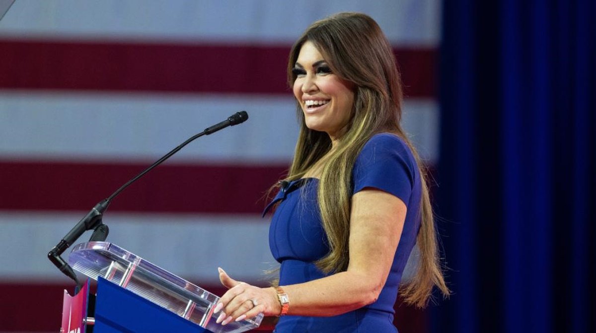 Κίμπερλι Γκίλφοϊλ: Θα ταξιδέψει στην Ελλάδα με το Learjet του δισεκατομμυριούχου κουμπάρου του Κωνσταντίνου Αργυρού