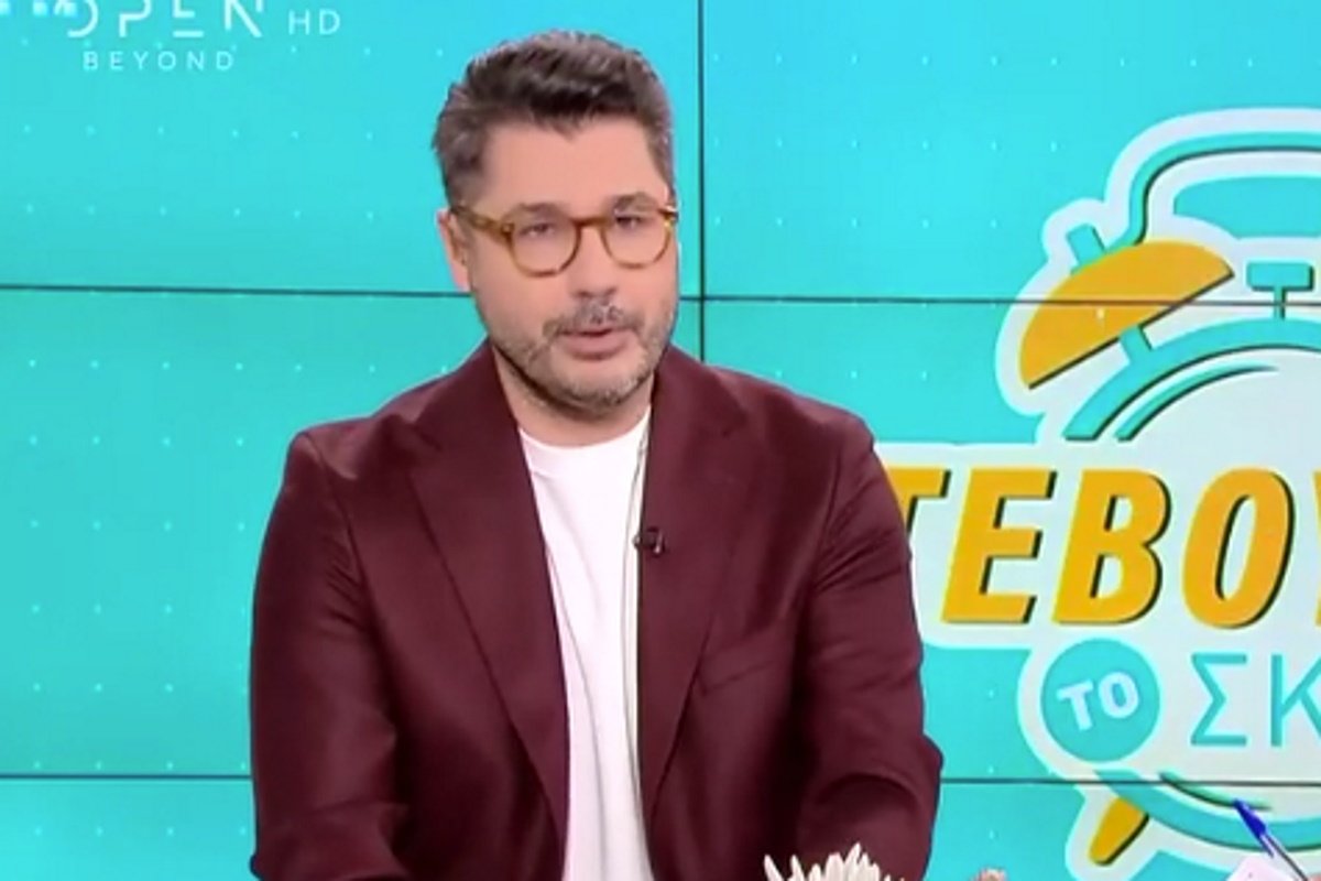 Χείμαρρος ο Λάμπρος Κωνσταντάρας: «Δεν ασχολούμαι με το σκουπιδαριό»