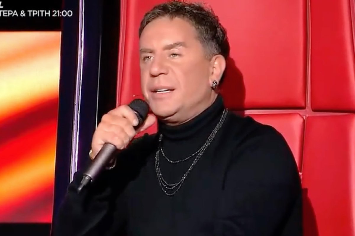 The Voice: «Ανατρίχιασε» το X με τη φωνάρα του Μαζωνάκη – «Ό,τι και να πεις, το απογειώνεις!»