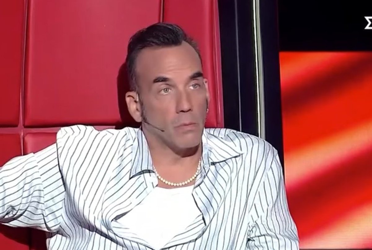 The Voice: “Πάγωσε” ο Μουζουράκης – «Σας χαιρέτησα κι εσείς γυρίσατε από την άλλη και φύγατε!»