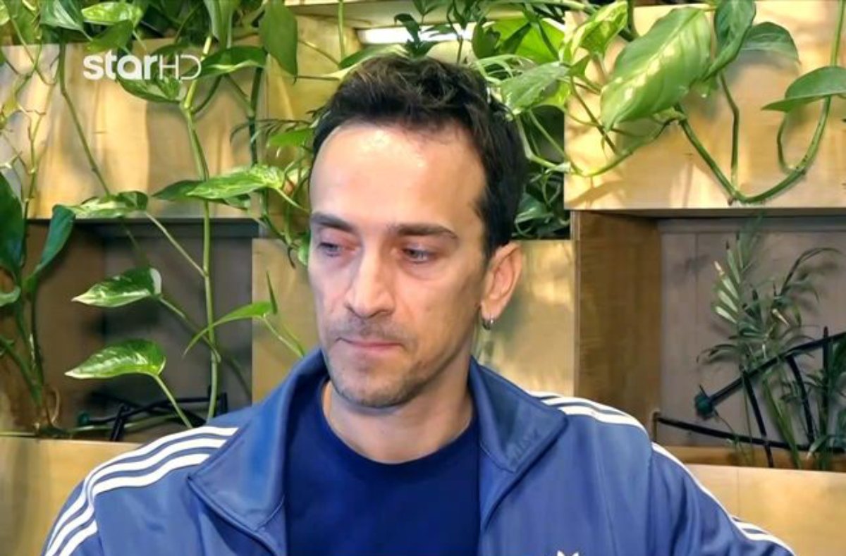 Δημήτρης Σαμόλης: «Υπήρχαν μέρες που φοβόμουν να πάω στο σχολείο – Ντρεπόμουν να το πω…»