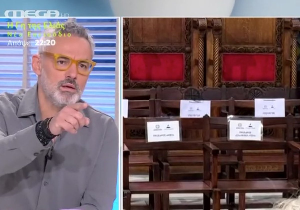 Νίκος Συρίγος για τις άδεις καρέκλες στην κηδεία του Σαββόπουλου: «Θεωρώ τεράστιο λάθος αυτήν την εικόνα!»