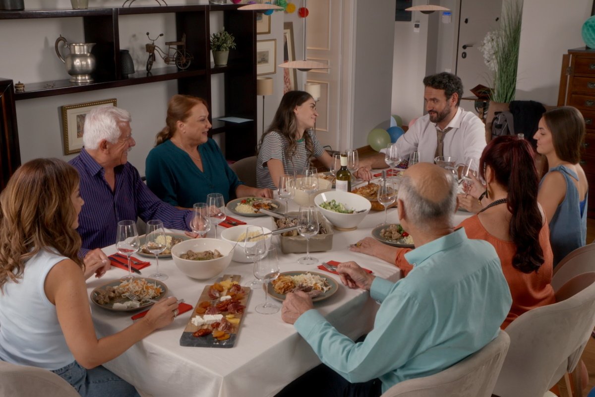 Το σόι σου 31/10: Πρεμιέρα με διπλό επεισόδιο – Χαμπέοι και Τριαντάφυλλοι επιστρέφουν – Όλα όσα θα δούμε