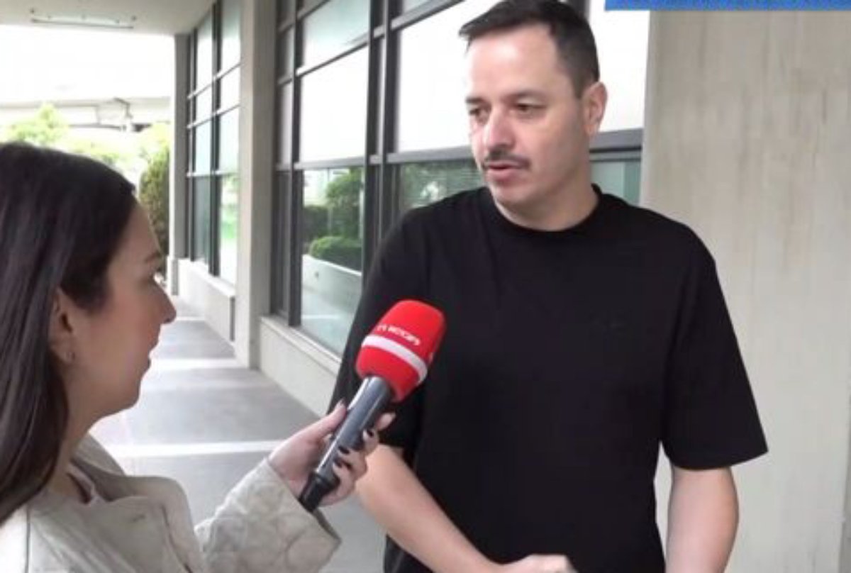 Αλέξανδρος Τσουβέλας: «Ο Γιάννης Τσιμιτσέλης μου κρατάει μούτρα γιατί με είχε καλέσει στην εκπομπή του και δεν πήγα…»