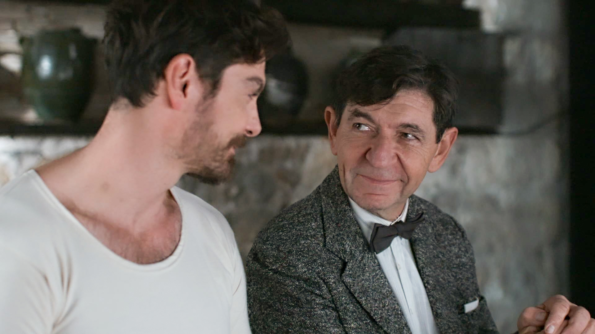 Grand Hotel spoiler: Το ποίημα που «καίει» τον Χρόνη – Στήνουν παγίδα πίσω από την πλάτη του